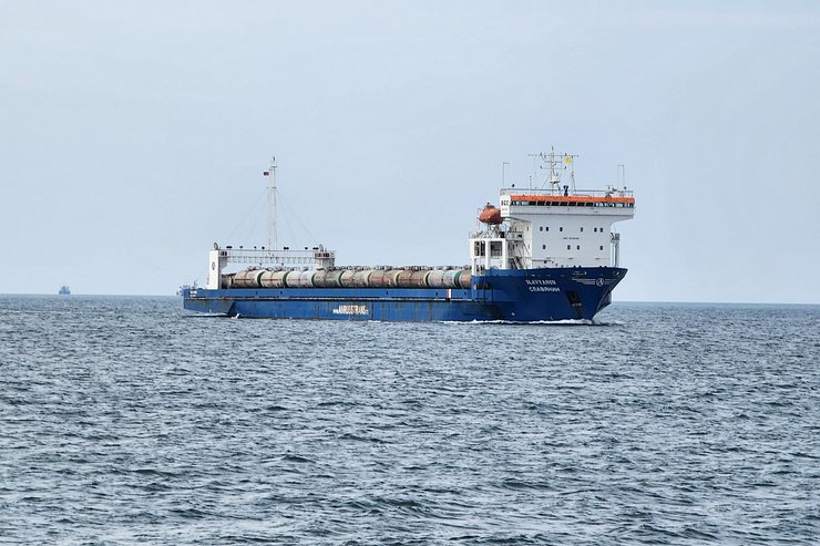 Паром "Славянин"