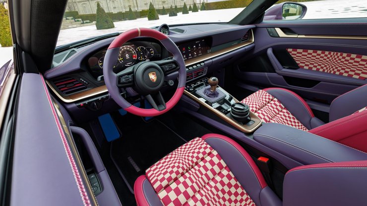 салон Porsche 911 Tree of Life