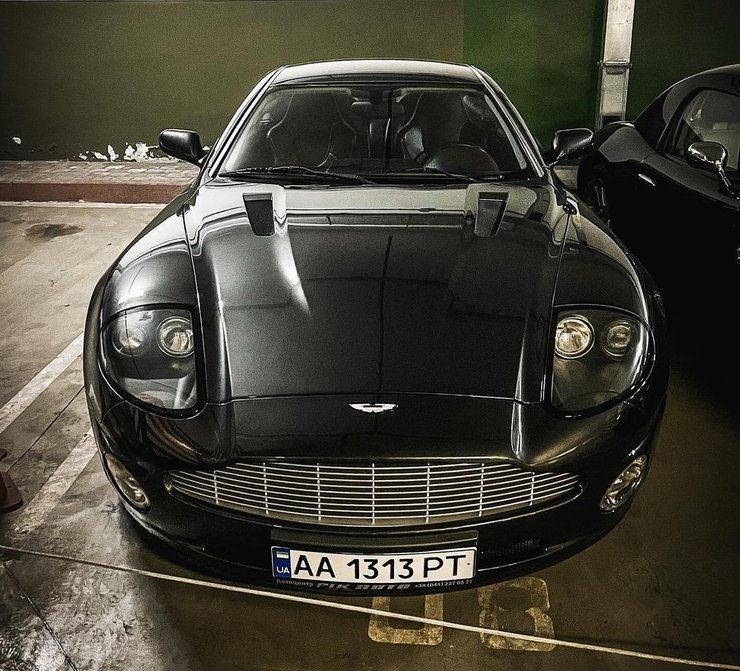 Aston Martin Vanquish 2004, Aston Martin Vanquish, Aston Martin, суперкар Aston Martin, авто Джеймса Бонда