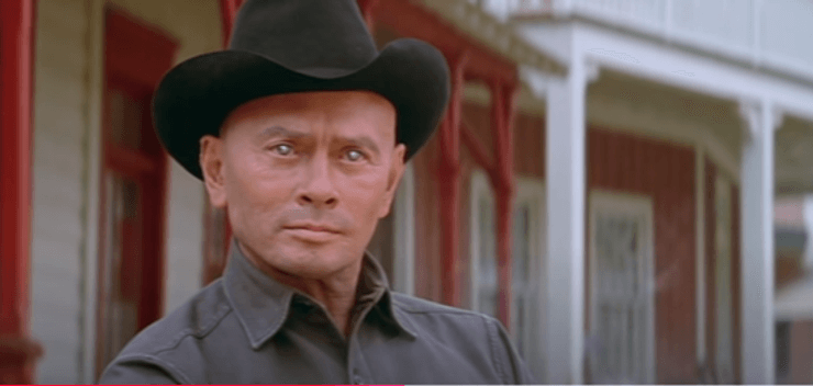 Юл Брінер у ролі Стрільця зі "Світу Дикого Заходу" (1973)