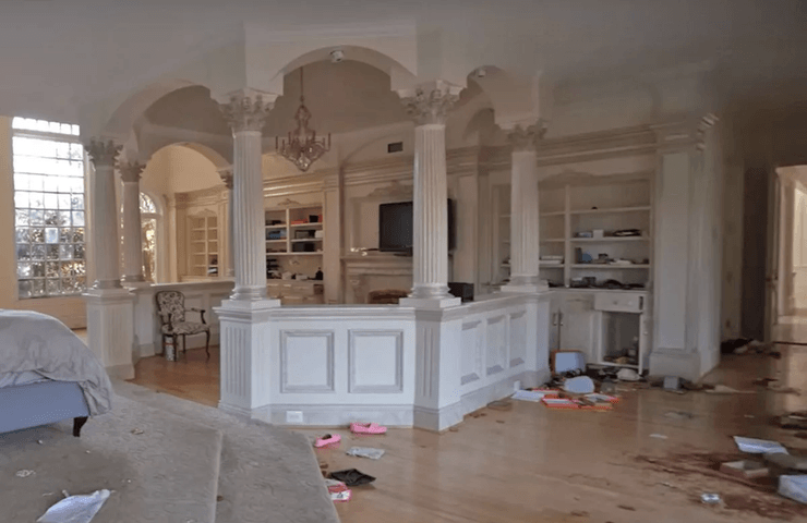 Покинутий особняк, зірка НБА, розкішний будинок, дорогі речі, залишив машини, покинув будинок поспіхом, міські дослідники