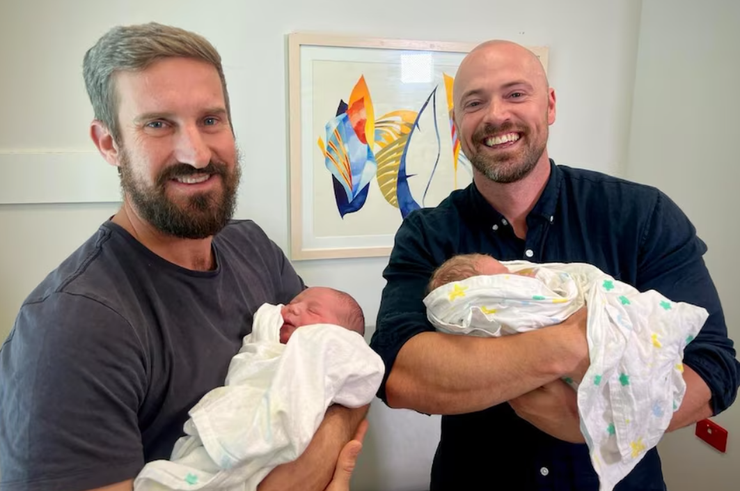 Однояйцеві близнюки, пологи, народження дітей, аномалії, Австралія, курйози, фото