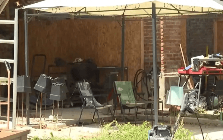 В ізольованому фермерському будинку виявили дітей-привидів