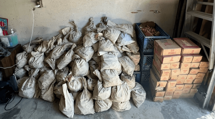 Банковские мешки, монеты, деньги, находка, пенни