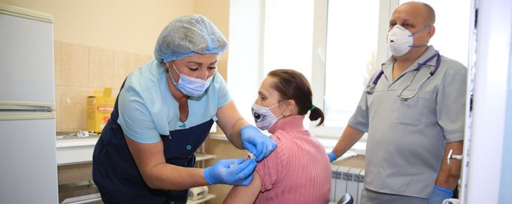 Вакцинация от коронавируса, вакцинация с аллергией