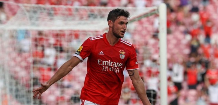 Роман Яремчук ФК Бенфика