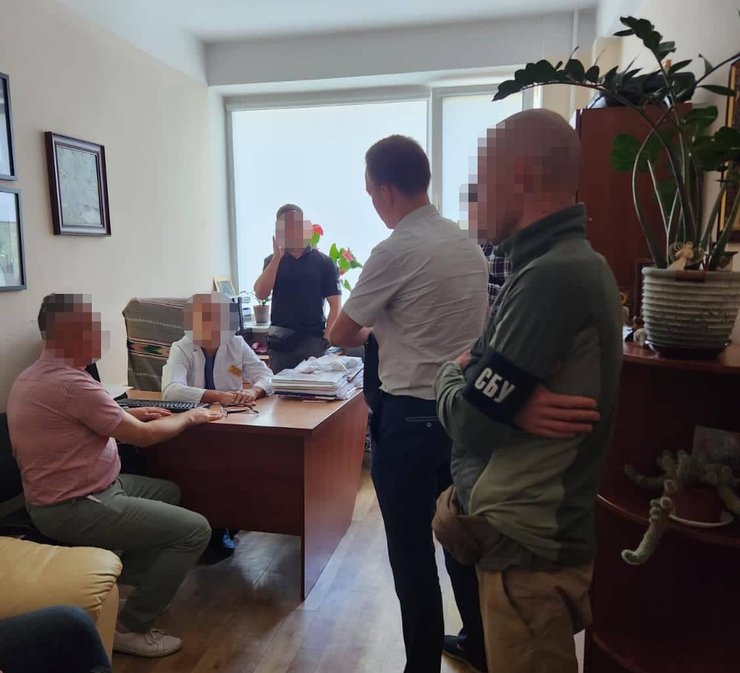 Задержание СБУ, СБУ, прокуратура, Институт урологии Киева, Киев, взяточник, взятка, взятка