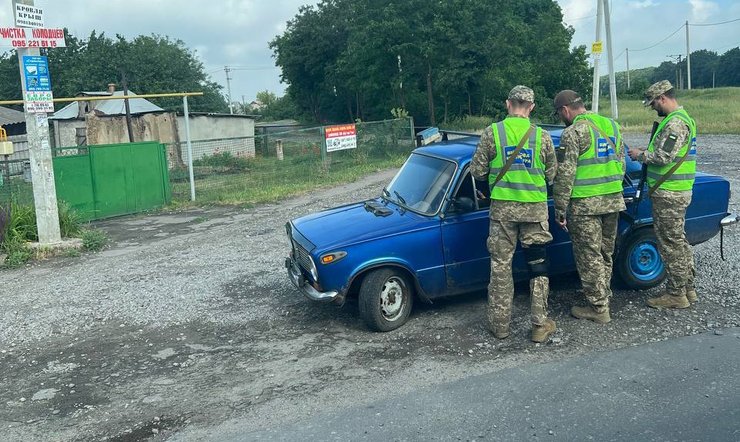 Існують чіткі підстави для перевірки документів у водія та пасажирів на блокпостах