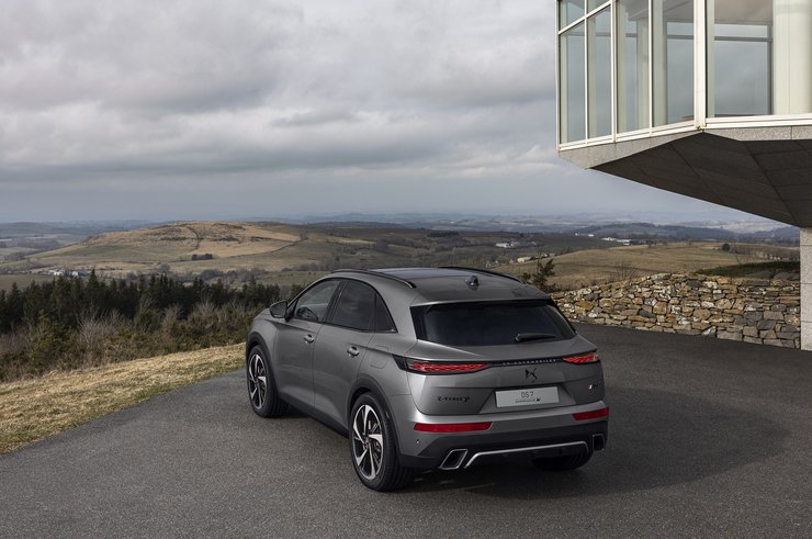 Кроссовер DS 7, DS 7 2023, новый DS 7, DS 7, гибрид DS 7