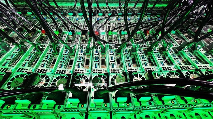 Сервер, хранилища данных, ЦОД, искусственный интеллект, чатгпт, ChatGPT