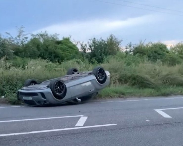 розбиті суперкари, ДТП суперкар, Lamborghini Aventador, Bentley Continental, Ferrari F430