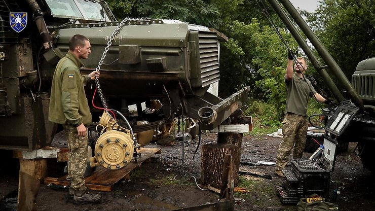 броньовик мастіф