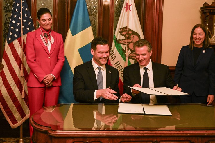 Кронпринцесса Швеции встретилась с губернатором Калифорнии