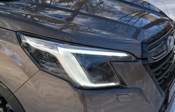 фары Subaru Forester, новый Subaru Forester, Subaru Forester 2024, кроссовер Subaru, Subaru Forester в Украине