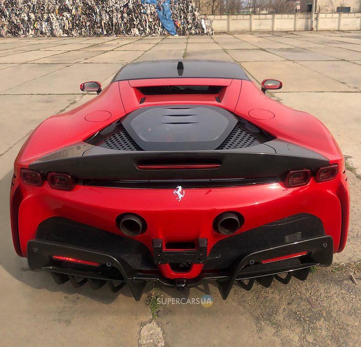 Ferrari SF90 Stradale, суперкар Ferrari, новий Ferrari SF90 Stradale