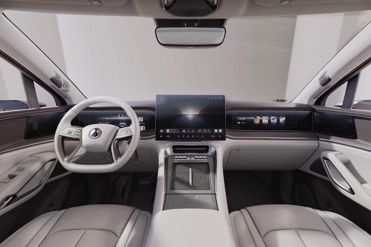 салон Denza N9, Denza N9, кросовер BYD, новий Denza N9