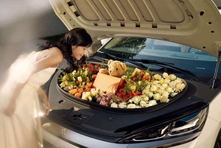 багажник BYD Qin L, новый BYD Qin L, электромобиль BYD, седан BYD, седан BYD