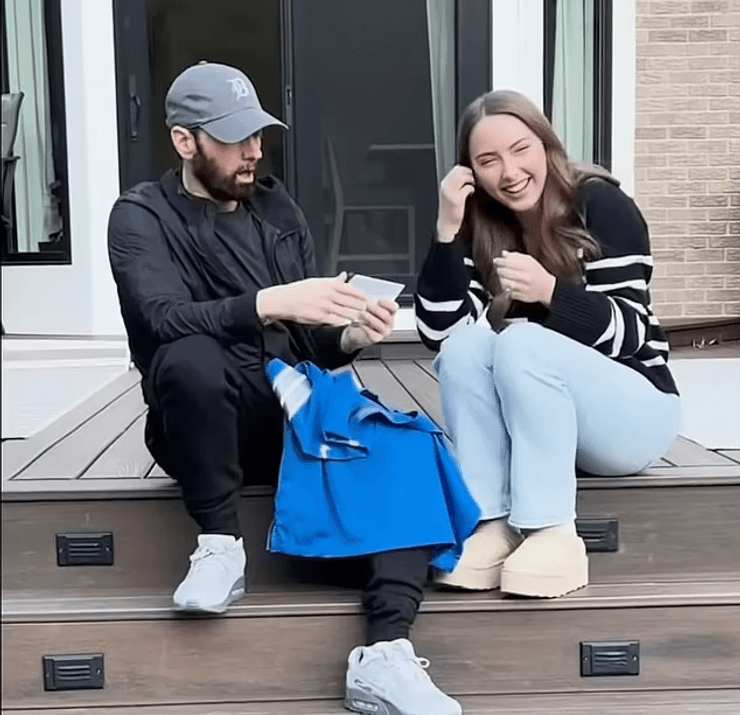 эминем, дочь