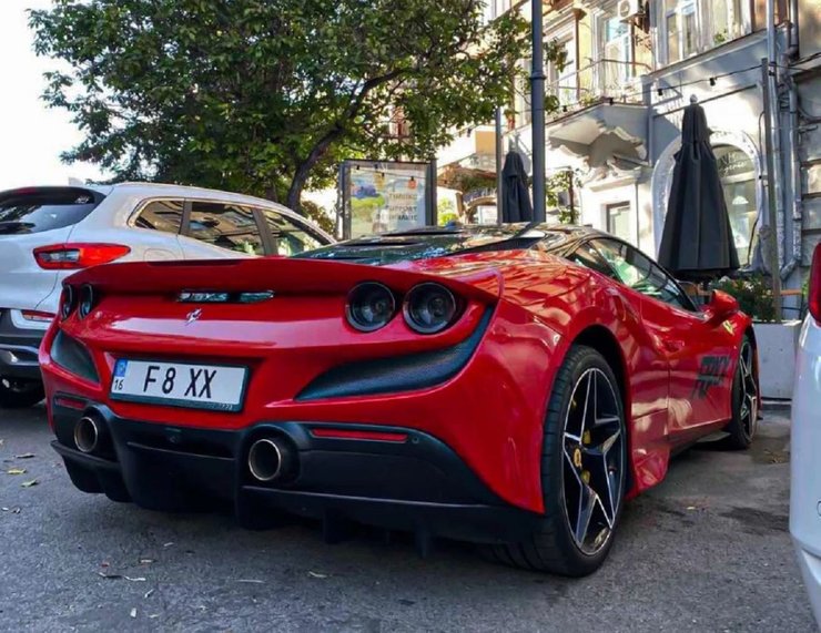 Ferrari F8 Tributo, Ferrari F8, новий Ferrari F8, суперкар Ferrari, Ferrari в Україні