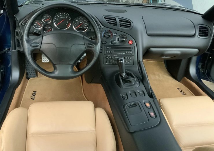 Mazda RX-7, Mazda RX-7 1994, капсула часу