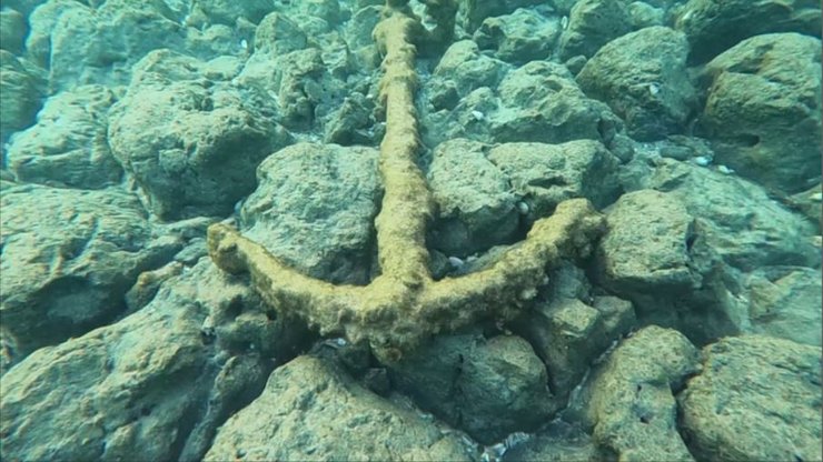 якорь, камни, вода, снимок