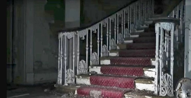 Заброшенная больница в Минвуд-Парк в Лидсе