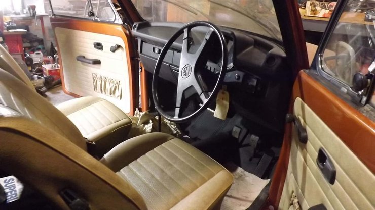 салон Volkswagen Beetle, кабриолет Volkswagen Beetle, капсула времени, Volkswagen Beetle 1979