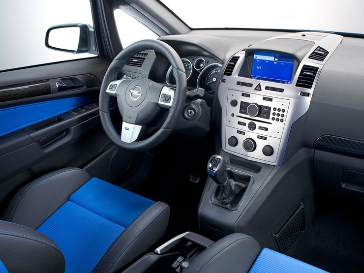 салон Opel Zafira OPC, Opel Zafira 2007, мінівен Opel
