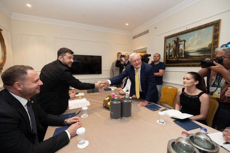 Кіт Келлог на зустрічі із Зеленським