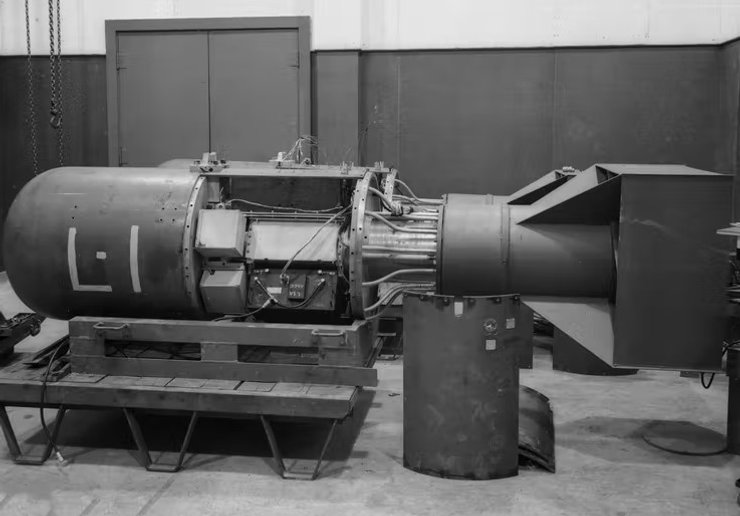 Атомная бомба