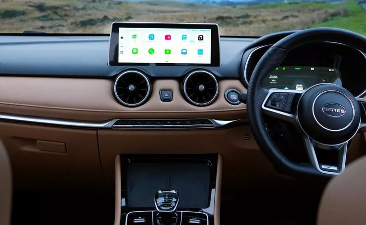 салон Seres 3, Seres 3, Dongfeng Seres 3, новый Dongfeng Seres 3, электромобиль Dongfeng, китайский электромобиль