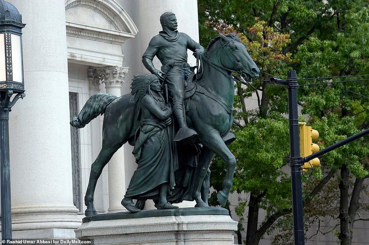 Памятник президенту США Теодору Рузвельту