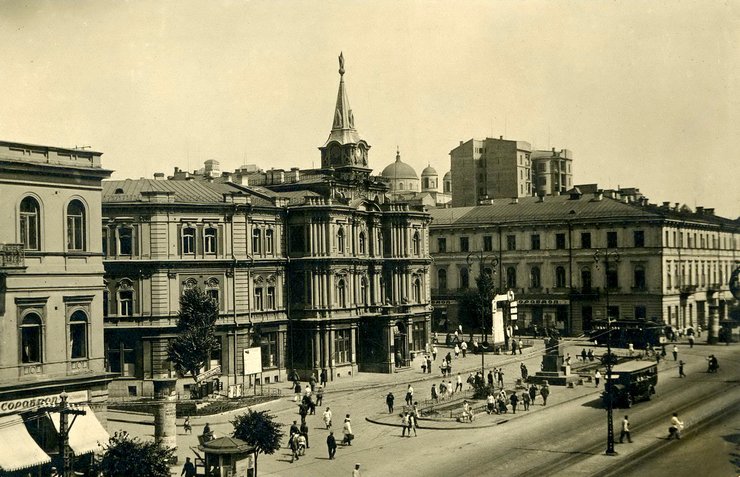 Радянська площа і Будинок вчителя і Будинок вчителя в Києві, історія Києва, ретро фото