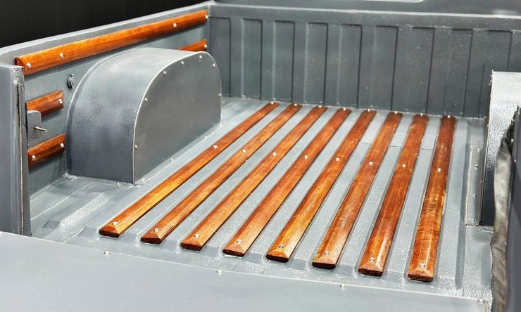 кузов пикапа Mercedes