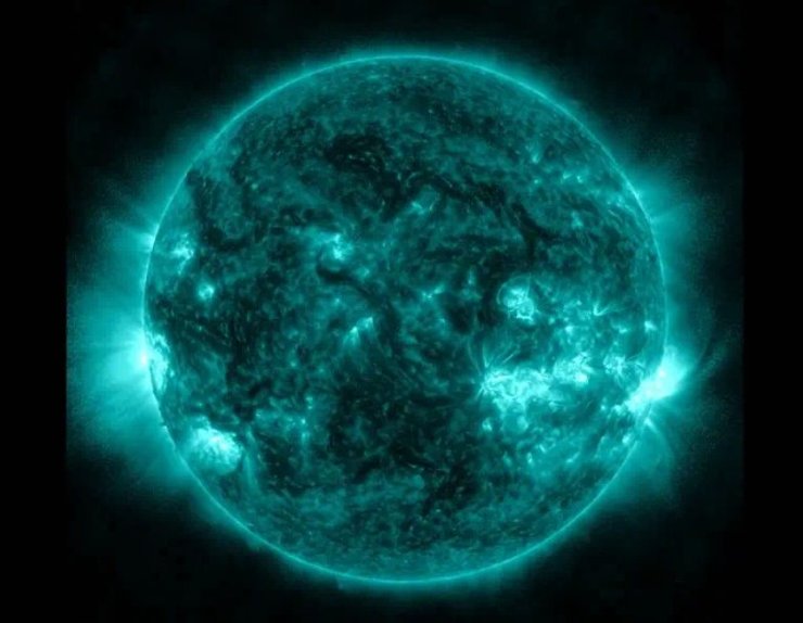 Солнце, вспышка на Солнце