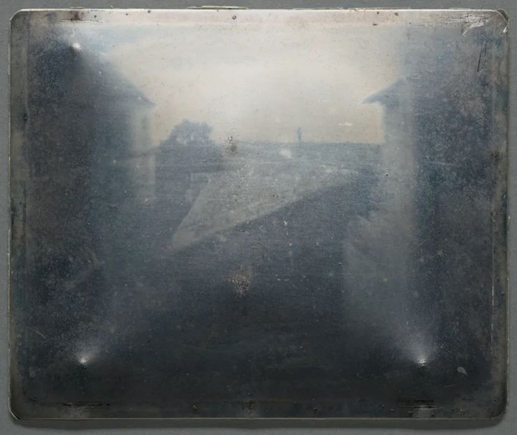 Ученый сделал первую в мире фотографию