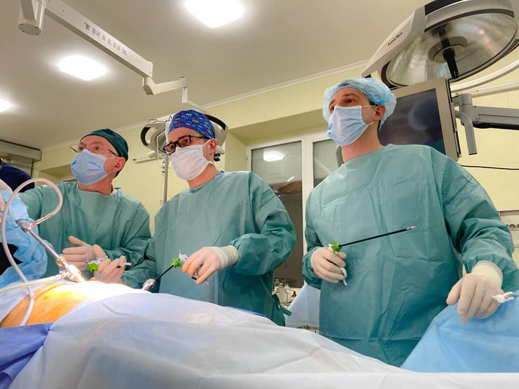 робот, операция, львов, da vinci, фото, хирургия 2