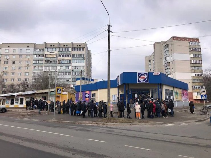 чернигов, обстрелы чернигова, блокада чернигова, волонтеры в чернигове, чернигов гуманитарная катастрофа,