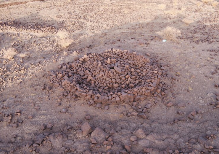купа каміння, розкопки, фото