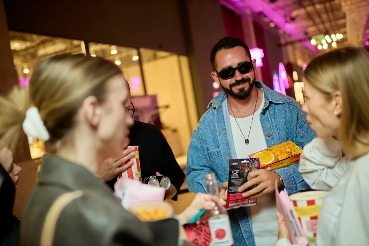 Блогер Евгений Таллер