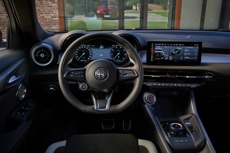 Салон Alfa Romeo Tonale