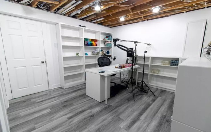 Ремонт в подвале, ремонт своими руками, переделал подвал, старый подвал, новый подвал, вернулась из поездки, рабочее место, студия, недорогой ремонт