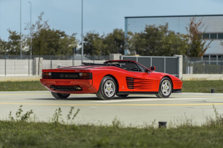 Суперкар Ferrari Testarossa, Ferrari Testarossa 1990, Ferrari Testarossa, кабриолет Ferrari Testarossa