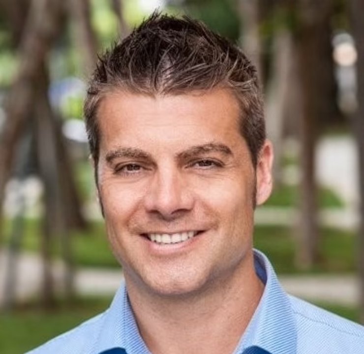 Чоловік, програміст, Шон Вокер,