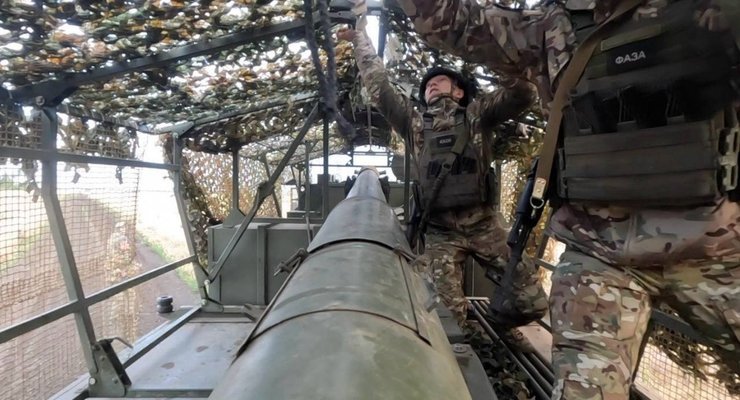 Защитные экраны САУ Гиацинт