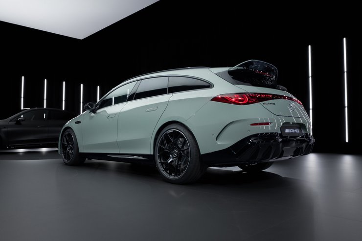 універсал Mercedes CLA45