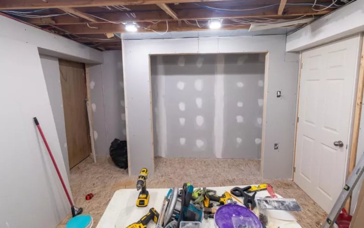 Ремонт в подвале, ремонт своими руками, переделал подвал, старый подвал, новый подвал, вернулась из поездки, рабочее место, студия, недорогой ремонт