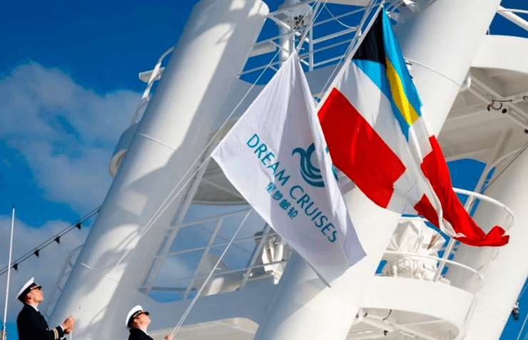 Заброшенное круизное судно, ремонт круизного судна, корабль мечты, морское путешествие, реконструкция, вновь отправится в плавание