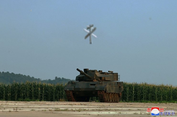 кім чен Ин, кндр, безпілотники