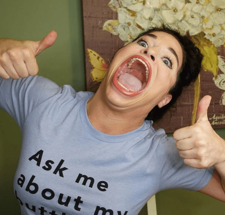 Девушка с большим ртом, рекорд, установила рекорд,